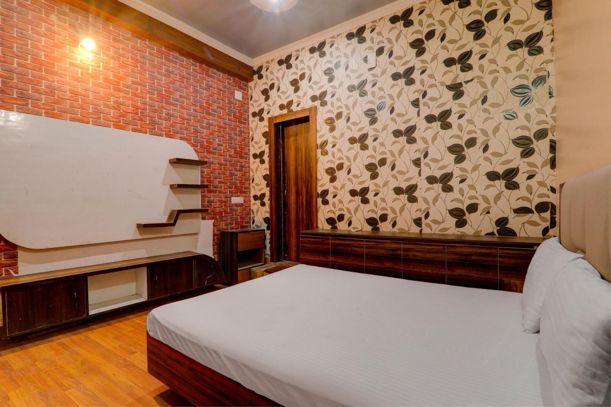 Spot On Hotel Elite Darbhanga Eksteriør bilde